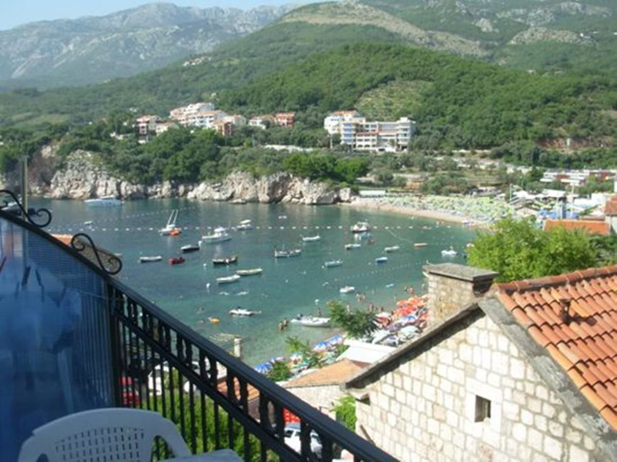 Апартаменты Apartments Mitrovići Miločer Свети-Стефан-15