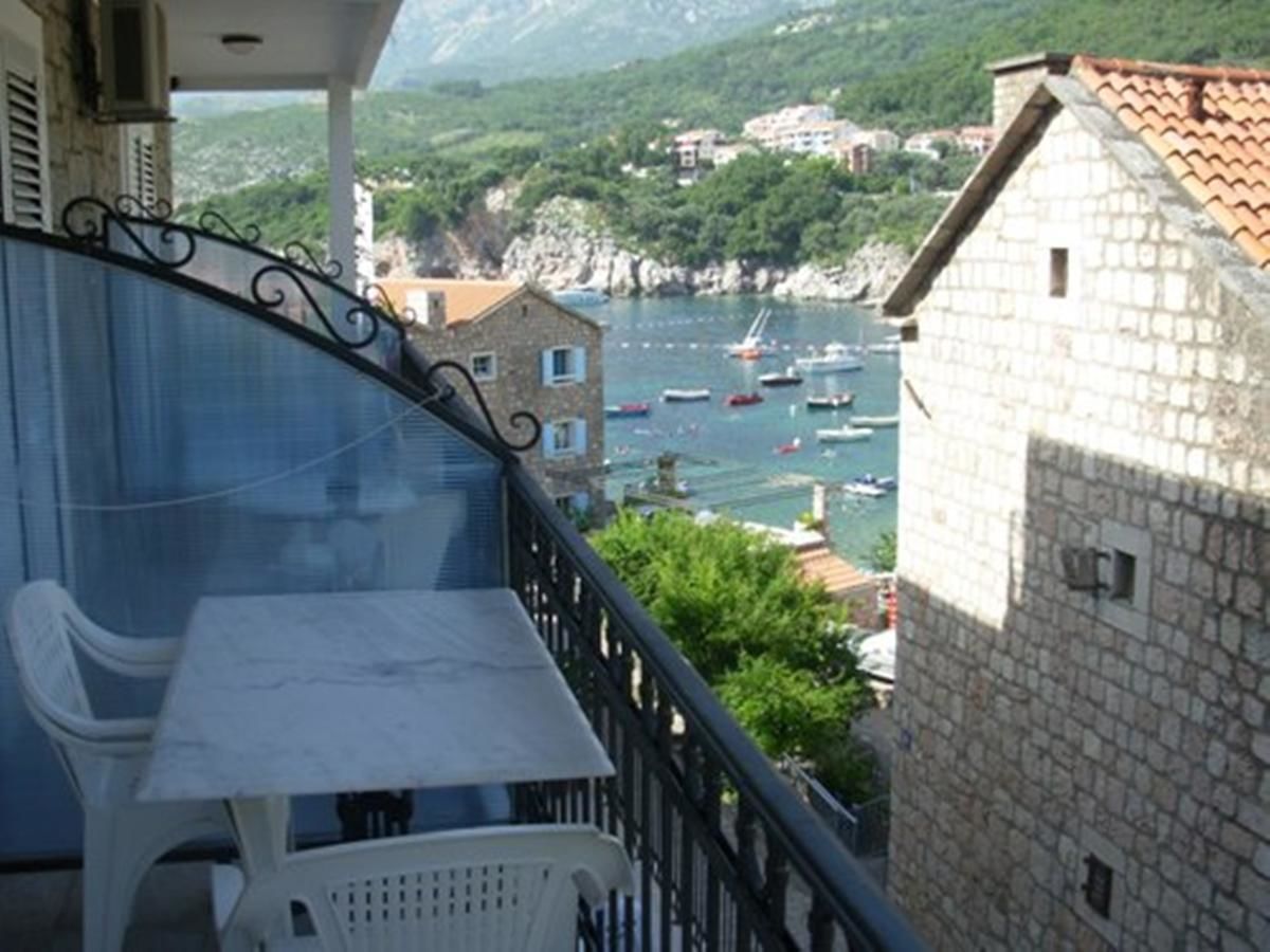 Апартаменты Apartments Mitrovići Miločer Свети-Стефан-24