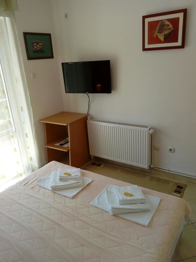 Апартаменты Apartments Mitrovići Miločer Свети-Стефан-7