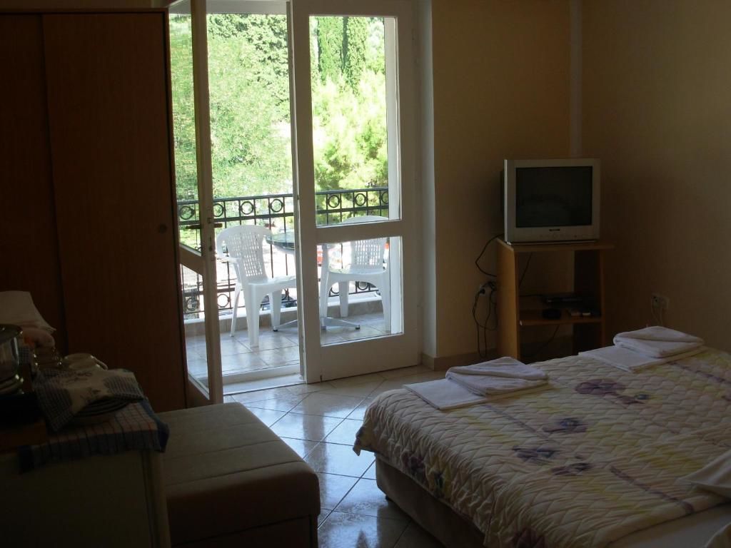 Апартаменты Apartments Mitrovići Miločer Свети-Стефан-51