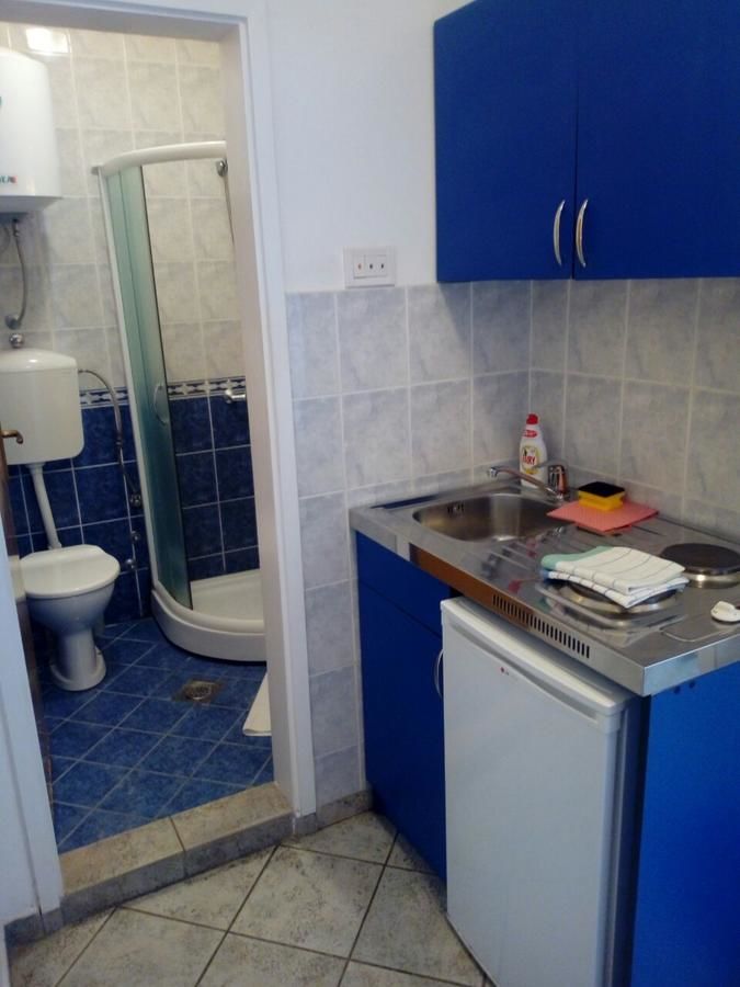 Апартаменты Apartments Mitrovići Miločer Свети-Стефан-8