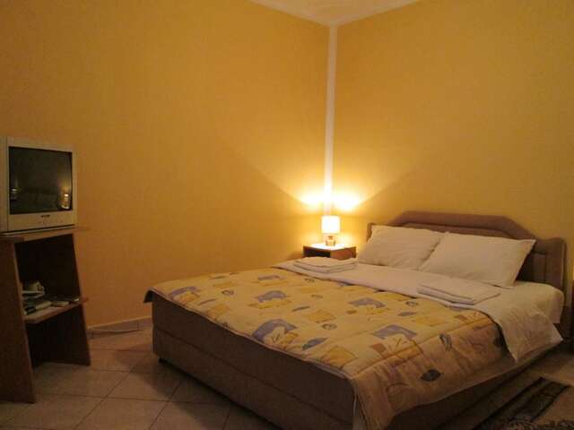 Апартаменты Apartments Mitrovići Miločer Свети-Стефан-31